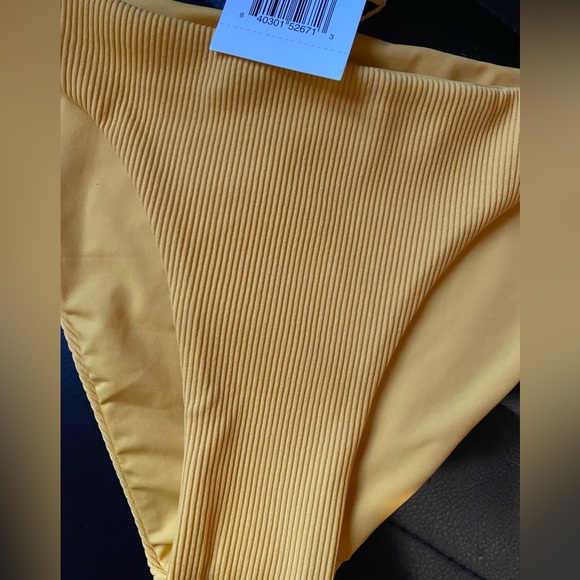 NWT L*SPACE BIKINI BUNDLE SIZE SMALL - Picture 2 of 4